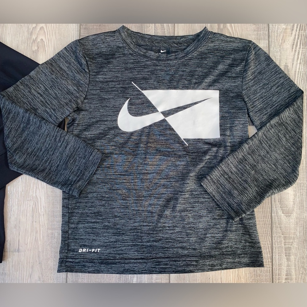 Nike Grey Dri Fit Black Orange Swoosh Logo Long Sleeve Shirts Tee Boy’s Size 5 - Picture 2 of 13